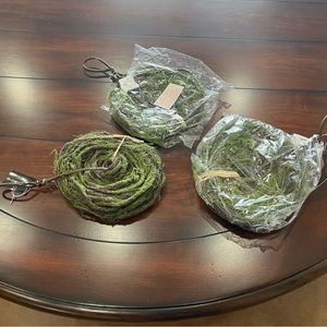 COPY - 3 rolls of moss garland